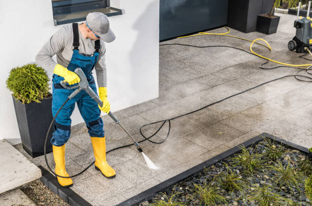 Best Deck Cleaning Services  in Upland, CA
